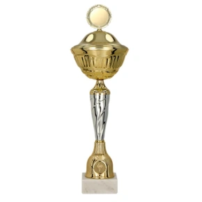 Kovový hrnek s víčkem Kovový hrnek s víčkem