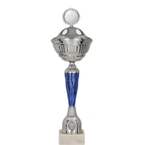 Kovový hrnek s víčkem Kovový hrnek s víčkem