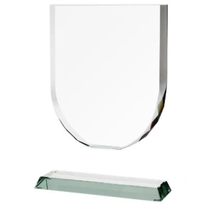 Skleněná trofej s matným podstavcem