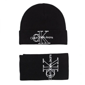 Čepice + šála Calvin Klein Jeans W K60K608858