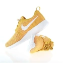 Dámské boty Rosherun Flyknit W 704927-700 - Nike