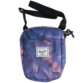 Herschel Cruz Crossbody 10510-05743 Purple Jedna velikost Herschel Cruz Crossbody 10510-05743 Purple Jedna velikost