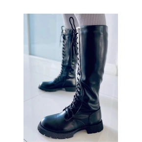 Dámské kozačky v jezdeckém 7752A - Ideal Shoes