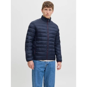 Jack&Jones pánská péřová bunda JJEBRADLEY LIGHT PUFFER COLLAR NOOS 12280971 SKY CAPTIN Jack&Jones pánská péřová bunda JJEBRADLEY LIGHT PUFFER COLLAR NOOS 12280971 SKY CAPTIN
