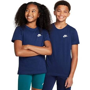 Dětské tričko Nike Sportswear námořnicky modré FZ5177 410 Dětské tričko Nike Sportswear námořnicky modré FZ5177 410