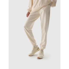 Kalhoty 4F 4FWSS24TTROF665 12S Kalhoty 4F 4FWSS24TTROF665 12S