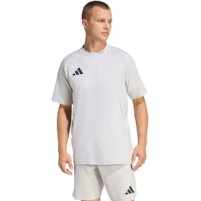Pánské tričko adidas Tiro 26 Travel T-shirt light grey KD1120 pánské Pánské tričko adidas Tiro 26 Travel T-shirt light grey KD1120 pánské
