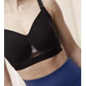 Dámská sportovní podprsenka Triaction Gravity Lite P EX - Triumph