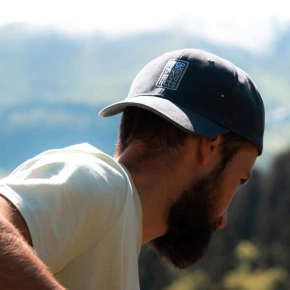 Baseballová čepice URGE graphite Baseballová čepice URGE graphite