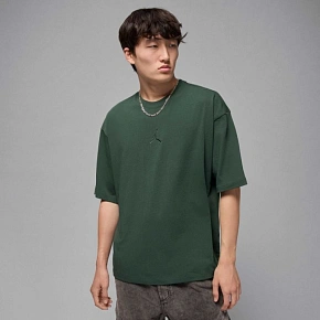 Pánské tričko Air Jordan Flight Essentials Oversized Green - IB7345-316 Pánské tričko Air Jordan Flight Essentials Oversized Green - IB7345-316