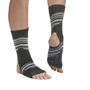 Protiskluzové ponožky GAIAM 63497